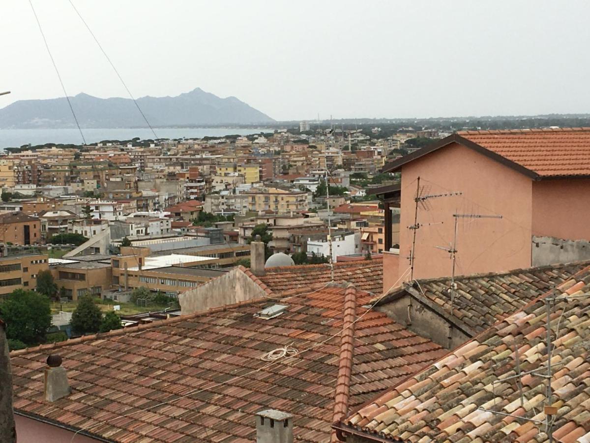 Beach Holiday Villa Terracina Bagian luar foto